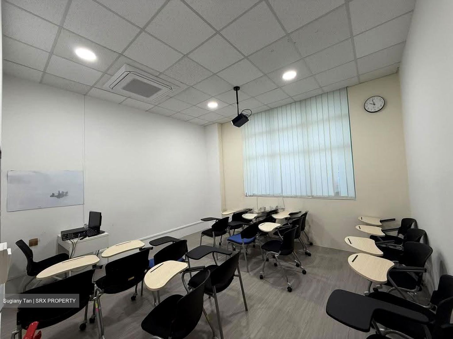 Shun Li Industrial Park (D14), Factory #630136451